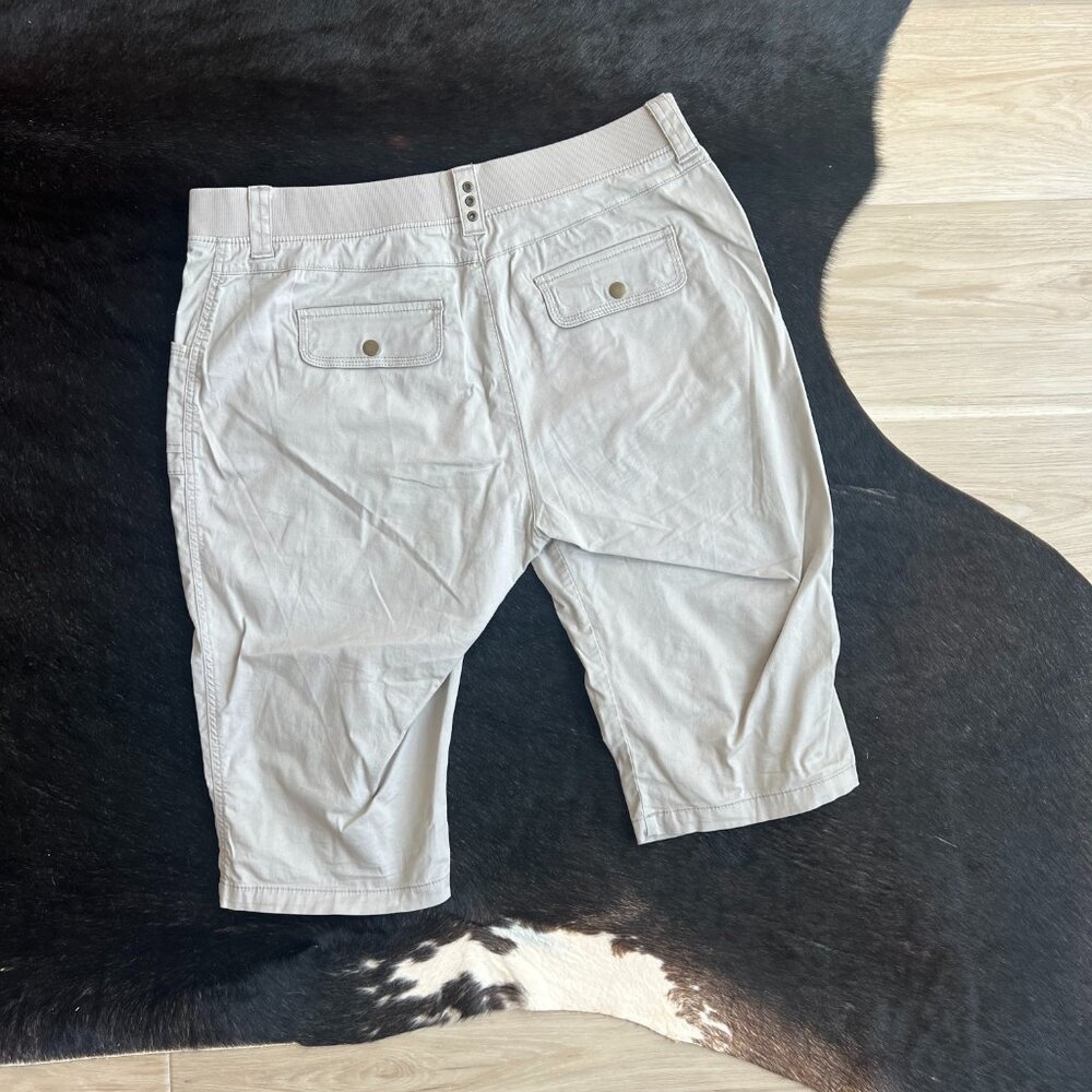 Lee Relaxed Mid Rise Sz 16 - Picture 2 of 6